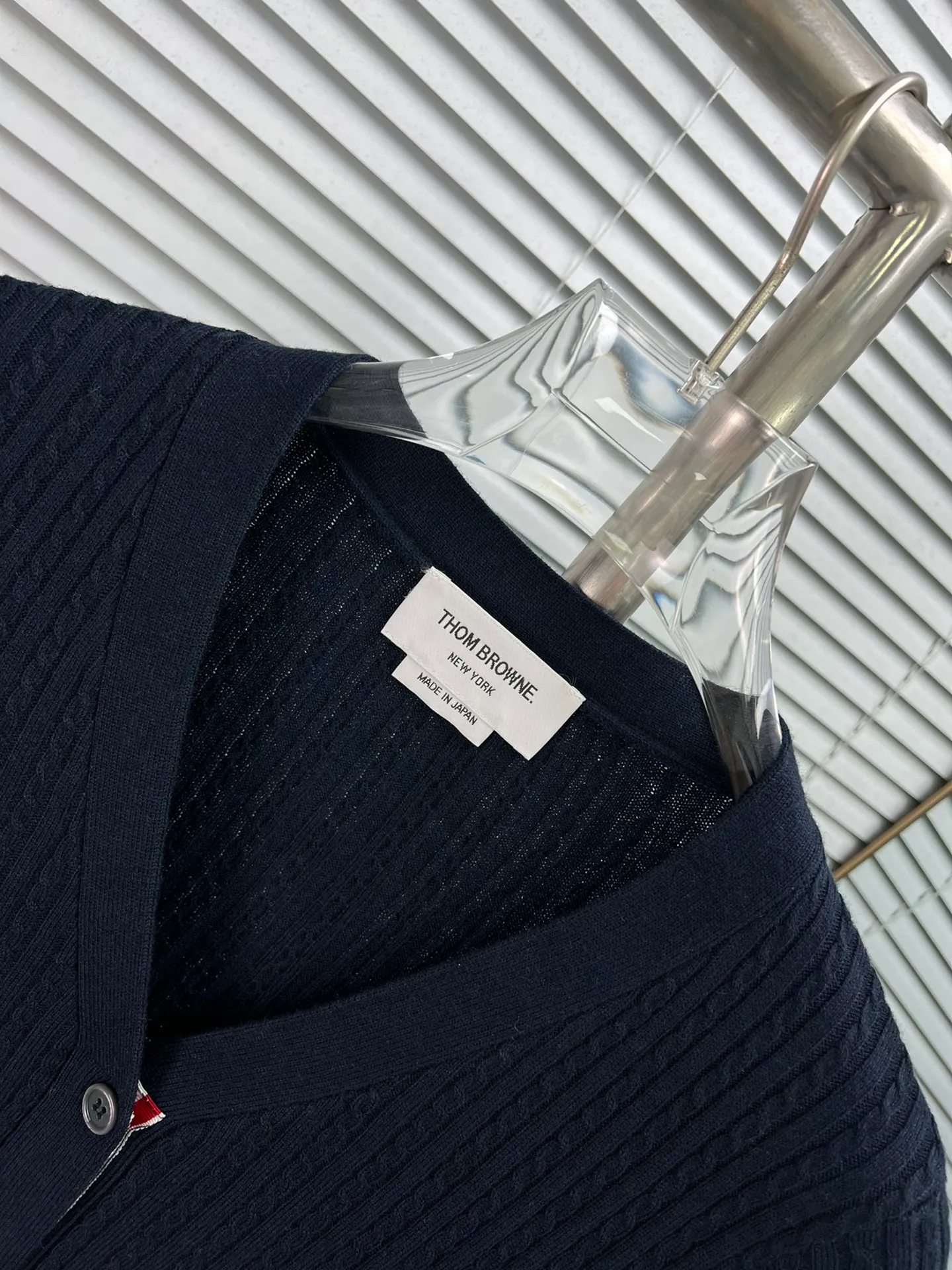 THOM BROWNE🇳🇱 V ： ， ， TB ， ， ， ， ， Sizes:0.1.2（SML） :Gray White Navy Blue